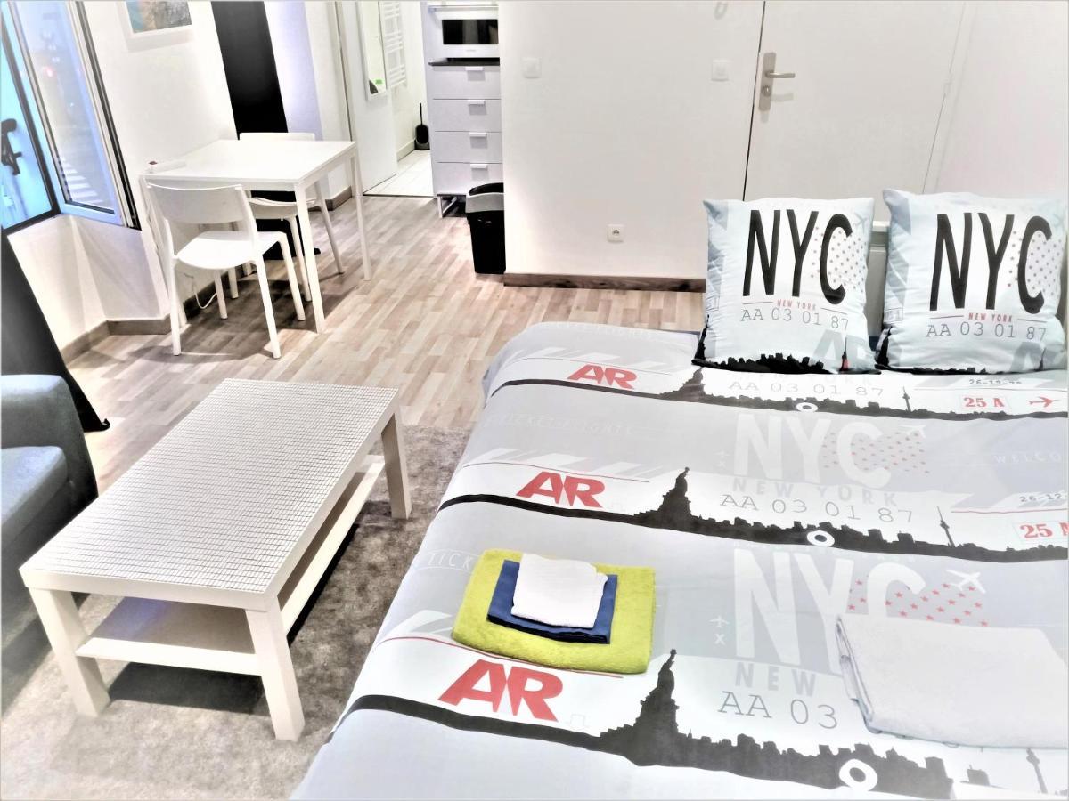 Appartement Proche Centre Ville, Gare Et Autoroute Melun Luaran gambar